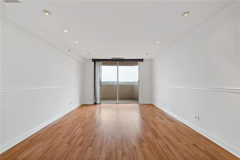 Image for property 1501 Clairmont Road B, Decatur, GA 30033
