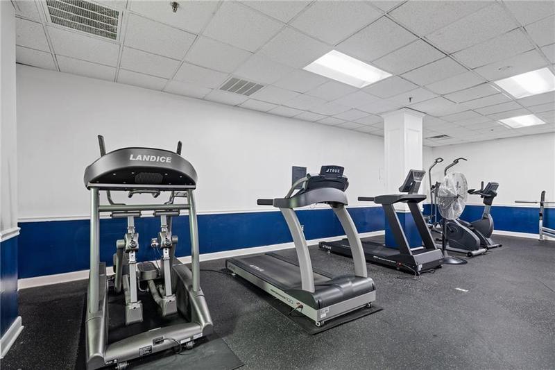Image for property 1501 Clairmont Road B, Decatur, GA 30033