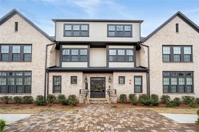 Image for property 3933 DANUBE Lane 221, Atlanta, GA 30339