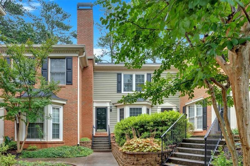 Image for property 4 Mount Vernon Circle, Atlanta, GA 30338
