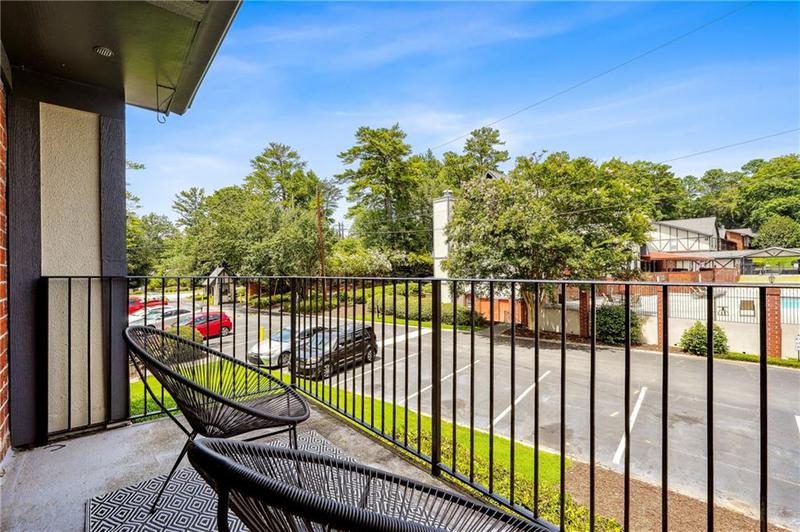 Image for property 6851 Roswell Road P-10, Sandy Springs, GA 30328