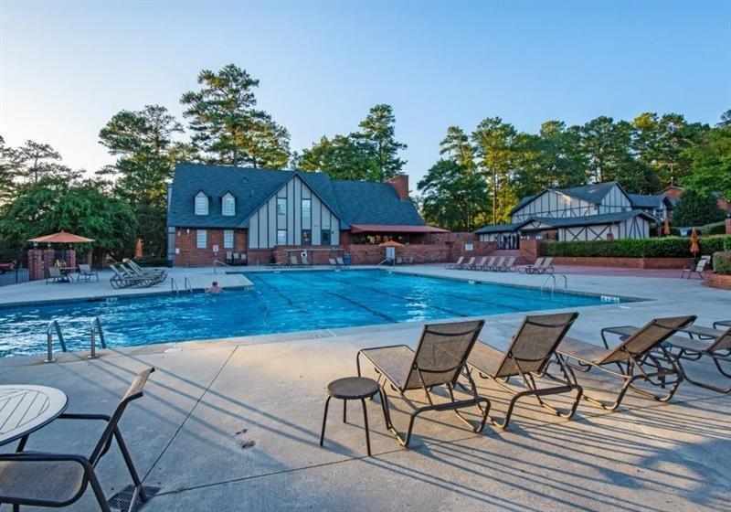 Image for property 6851 Roswell Road P-10, Sandy Springs, GA 30328