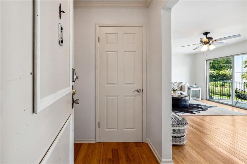 Image for property 6851 Roswell Road P-10, Sandy Springs, GA 30328