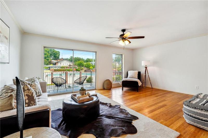 Image for property 6851 Roswell Road P-10, Sandy Springs, GA 30328