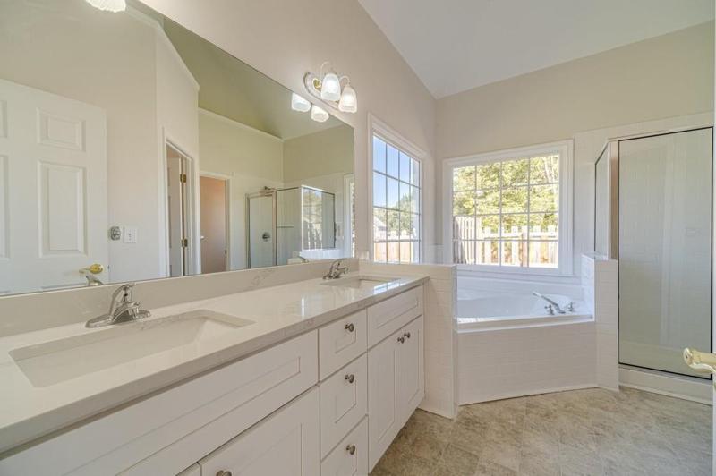Image for property 6275 Clear Spring Lane, Flowery Branch, GA 30542