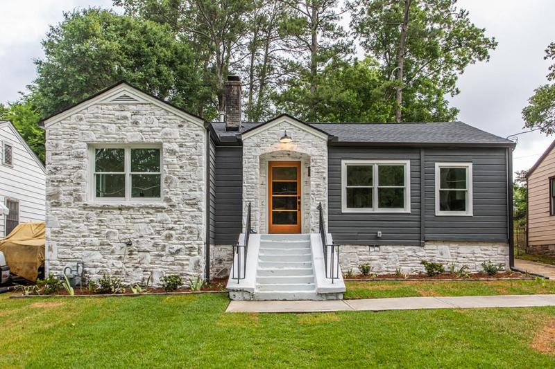 Image for property 1699 Olympian Way, Atlanta, GA 30310