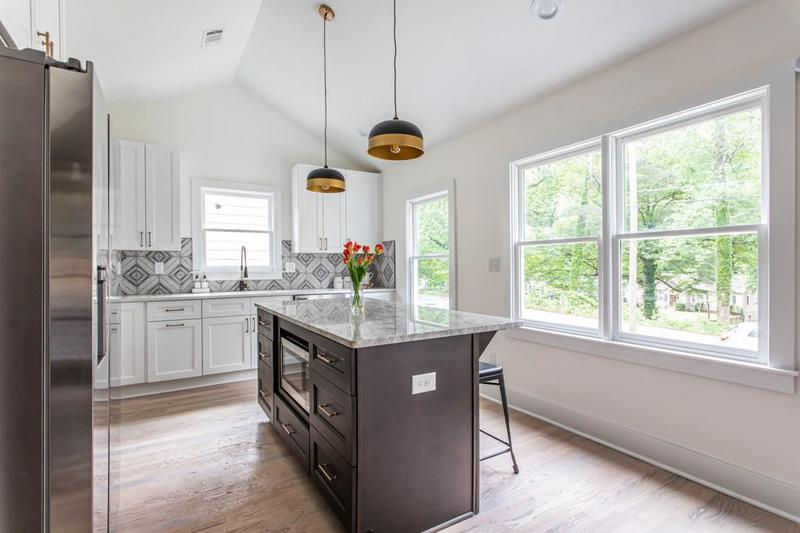 Image for property 1699 Olympian Way, Atlanta, GA 30310