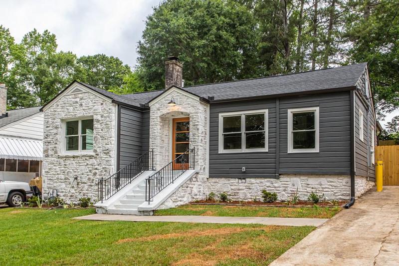 Image for property 1699 Olympian Way, Atlanta, GA 30310