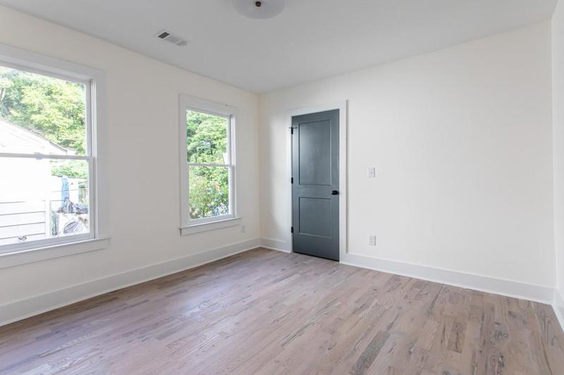 Image for property 1699 Olympian Way, Atlanta, GA 30310