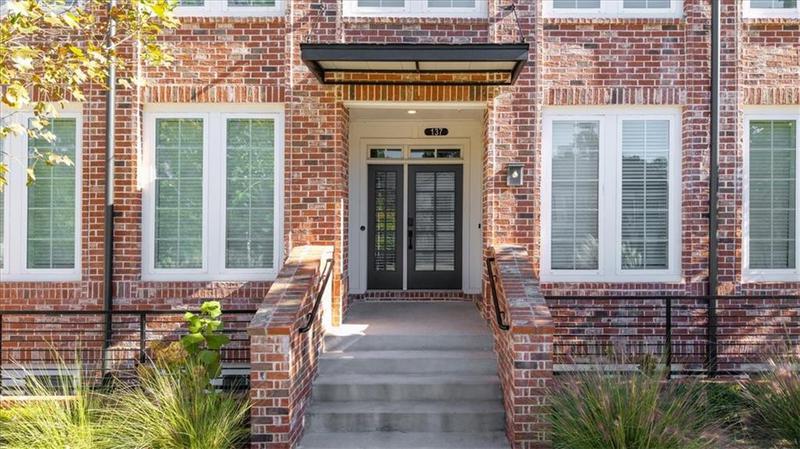Image for property 137 Devore Road 210, Alpharetta, GA 30009