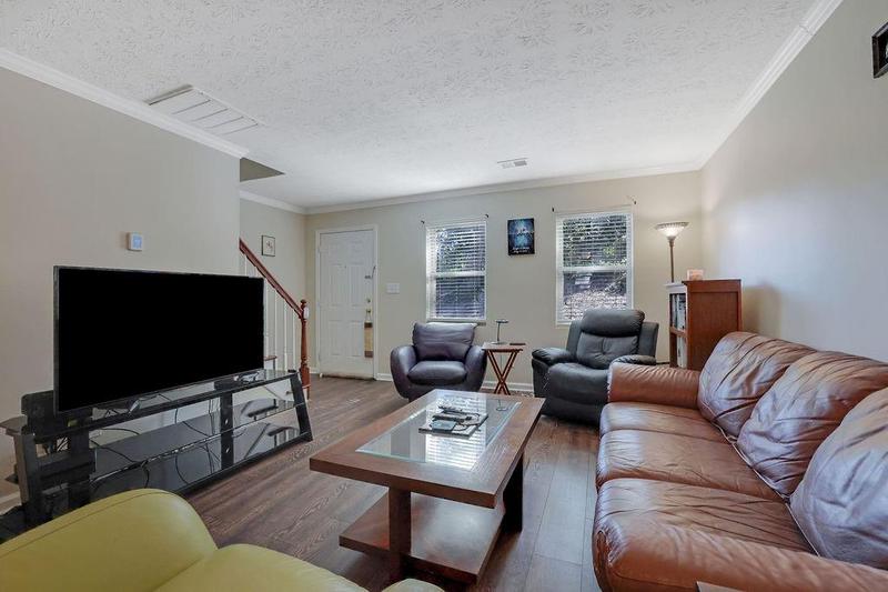 Image for property 175 River Drive A, Sandy Springs, GA 30350