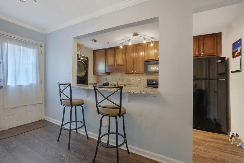 Image for property 175 River Drive A, Sandy Springs, GA 30350