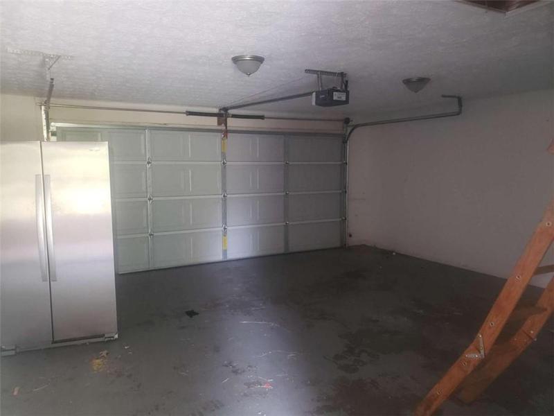 Image for property 10 Oak Wood Lane, Covington, GA 30016