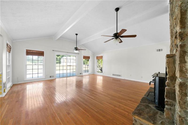 Image for property 3573 Clubhouse Lane, Conyers, GA 30094