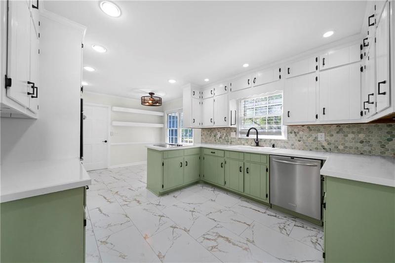 Image for property 3573 Clubhouse Lane, Conyers, GA 30094