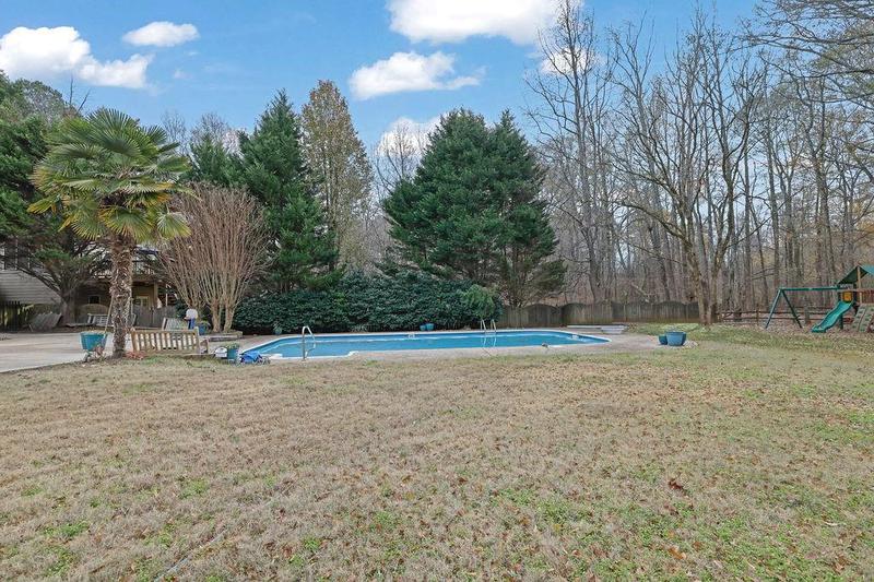 Image for property 6705 Brookline Court, Cumming, GA 30040