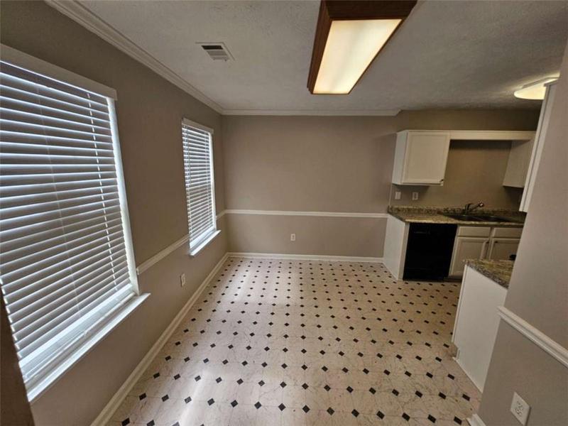 Image for property 6718 Roscommon Drive, Austell, GA 30168