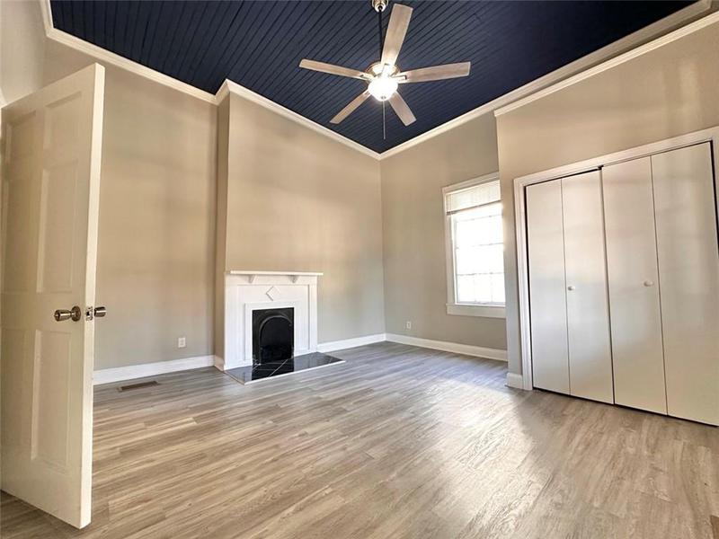 Image for property 916 Elm Street, Macon, GA 31201