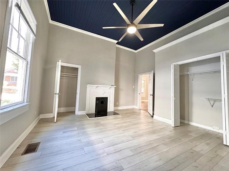 Image for property 916 Elm Street, Macon, GA 31201