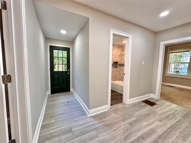 Image for property 916 Elm Street, Macon, GA 31201