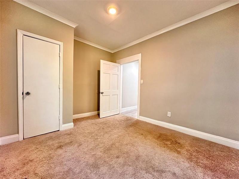Image for property 916 Elm Street, Macon, GA 31201