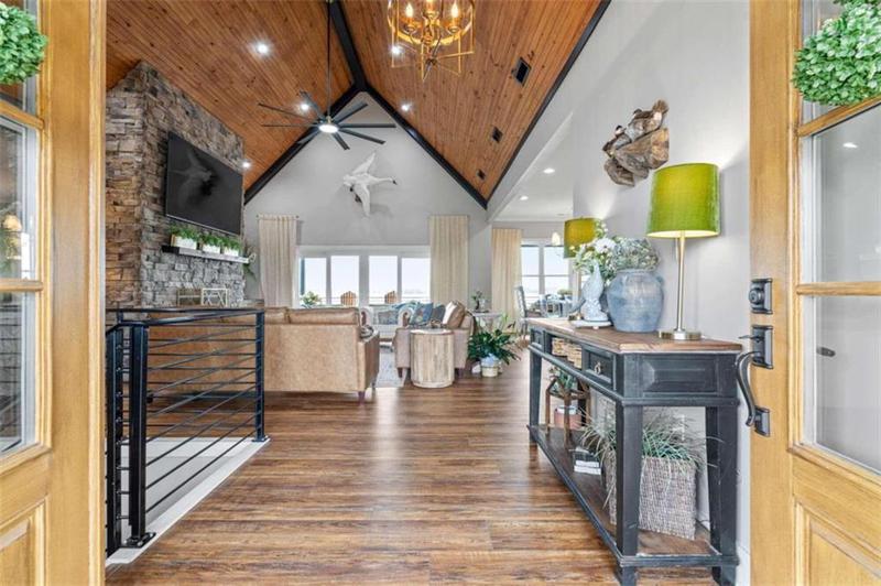 Image for property 204 County Road 469, Centre, AL 35960