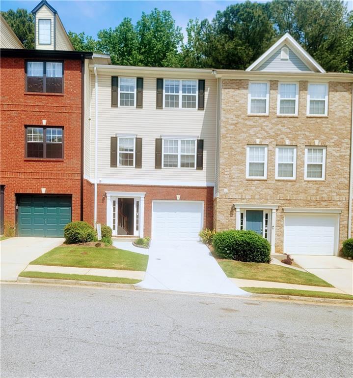 Image for property 523 Lantern Wood Drive, Scottdale, GA 30079
