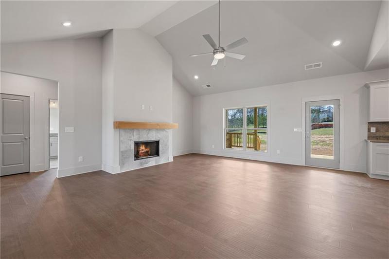 Image for property 44 Palomino Circle, Hoschton, GA 30548