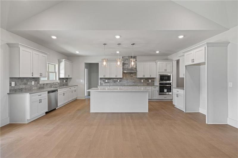 Image for property 44 Palomino Circle, Hoschton, GA 30548