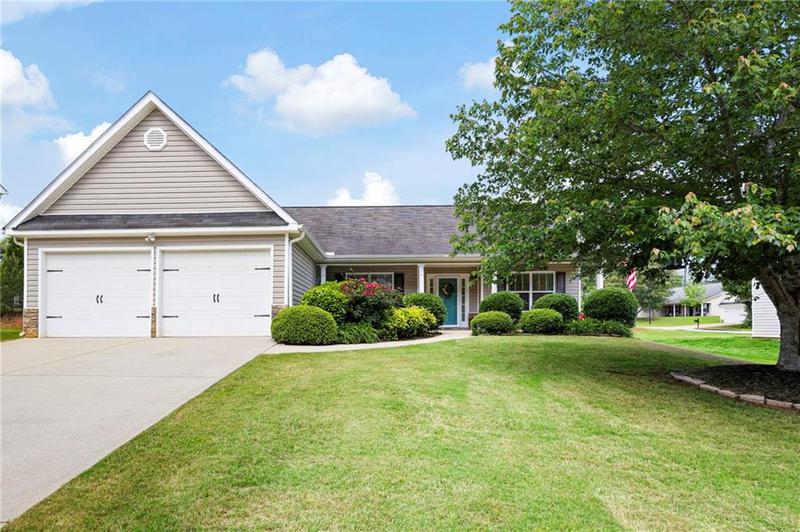 Image for property 102 Autumn Brooke Trail, Dallas, GA 30157