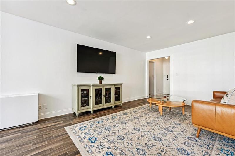Image for property 215 Piedmont Avenue 709, Atlanta, GA 30308