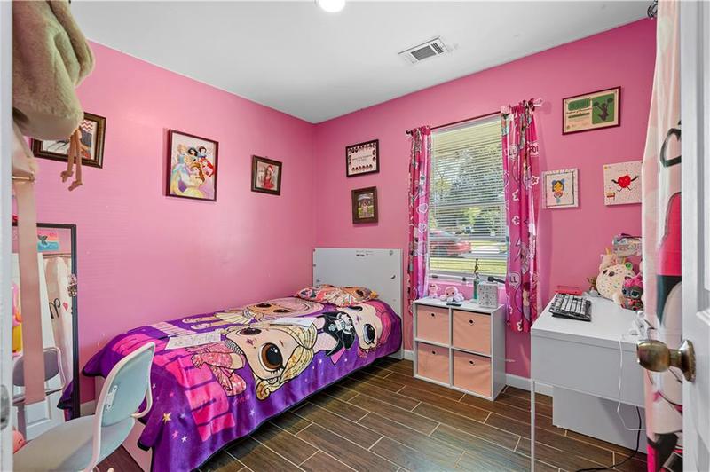 Image for property 7247 Mockingbird Trail, Riverdale, GA 30274