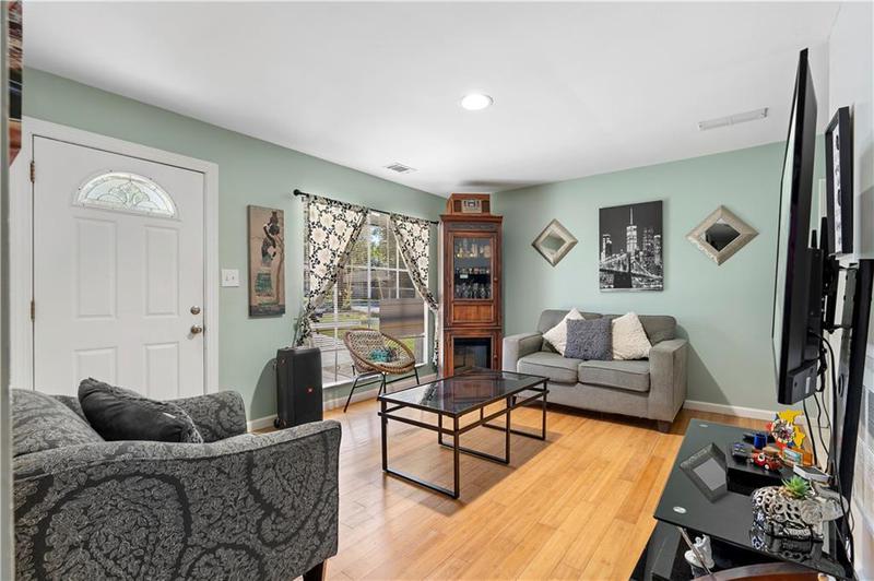 Image for property 7247 Mockingbird Trail, Riverdale, GA 30274