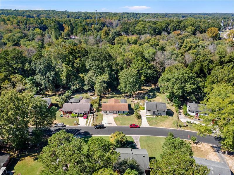 Image for property 7247 Mockingbird Trail, Riverdale, GA 30274