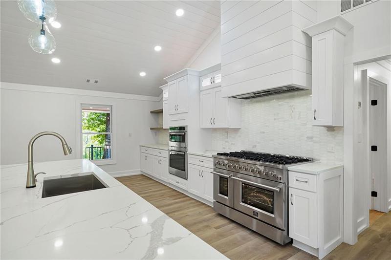 Image for property 200 Williams Lane, Ball Ground, GA 30107