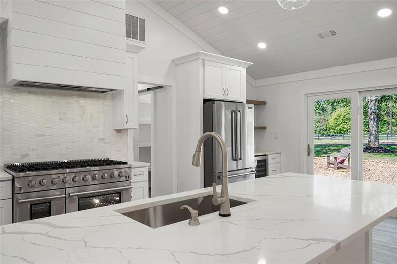 Image for property 200 Williams Lane, Ball Ground, GA 30107