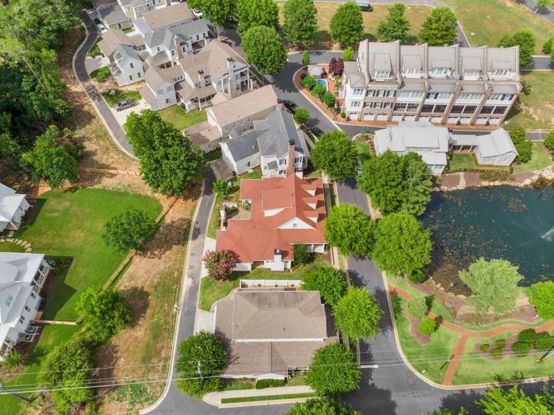 Image for property 77 Lower Creek Trail, Senoia, GA 30276