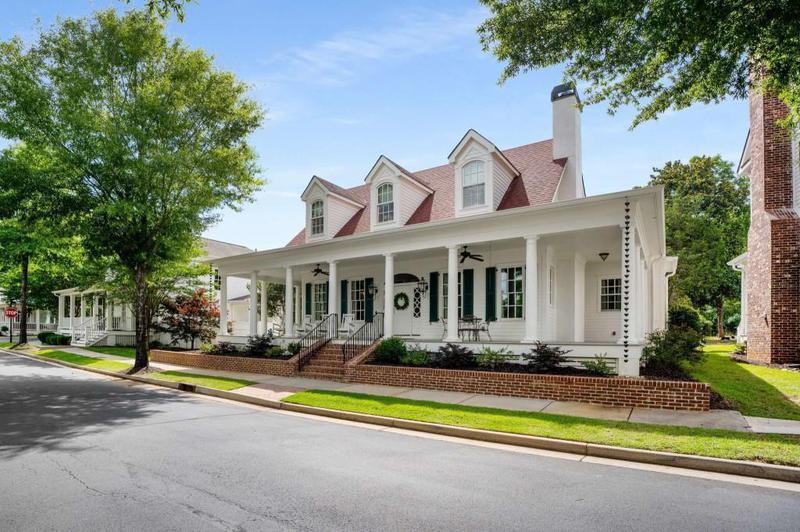 Image for property 77 Lower Creek Trail, Senoia, GA 30276