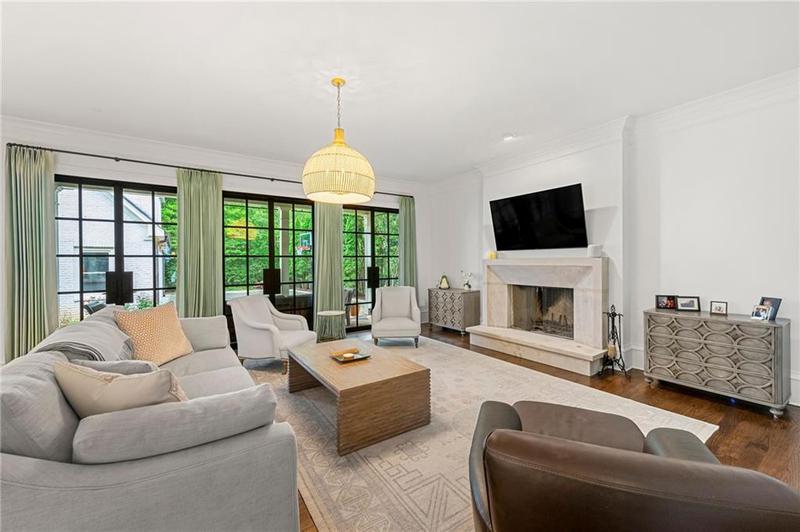 Image for property 4005 Stratford Road, Atlanta, GA 30342