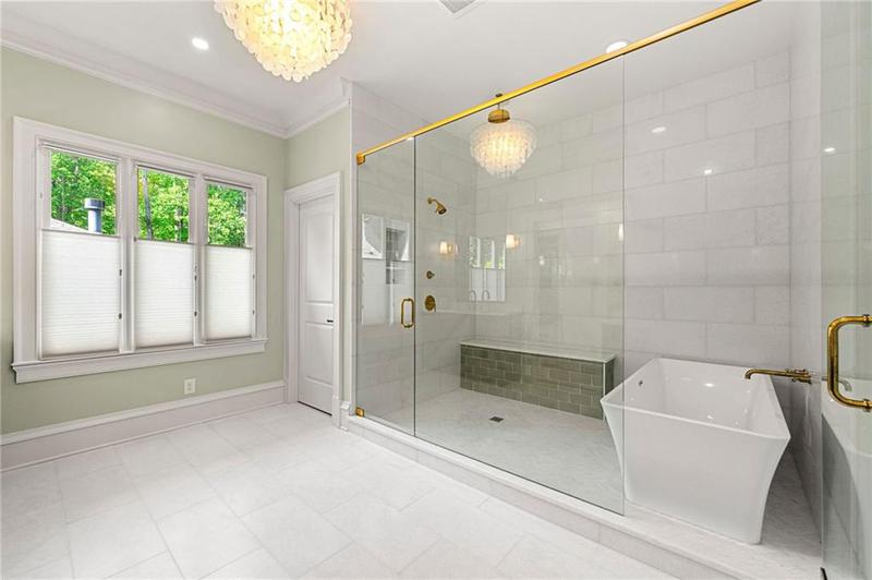 Image for property 4005 Stratford Road, Atlanta, GA 30342