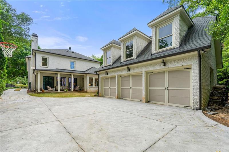 Image for property 4005 Stratford Road, Atlanta, GA 30342