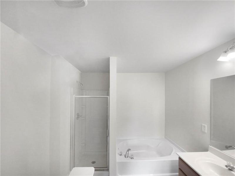 Image for property 4106 Dahlgreen Way, Decatur, GA 30032