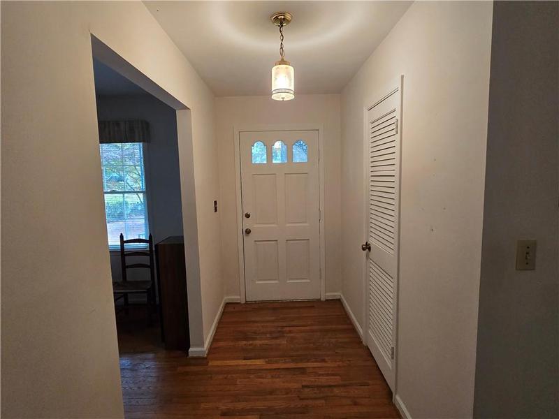 Image for property 1810 Trophy Drive, Marietta, GA 30062