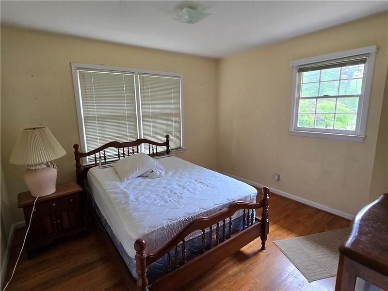 Image for property 1810 Trophy Drive, Marietta, GA 30062