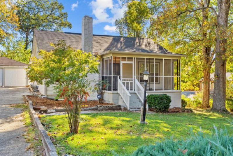 Image for property 3838 Collier Drive, Atlanta, GA 30331