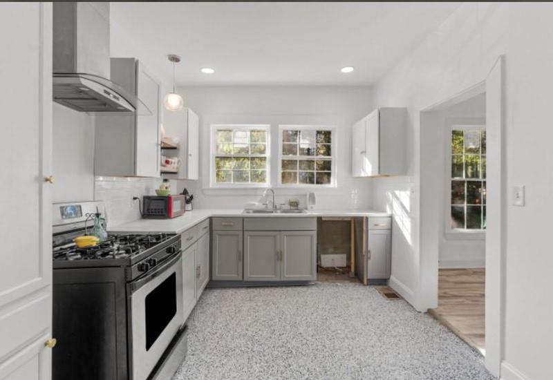 Image for property 3838 Collier Drive, Atlanta, GA 30331