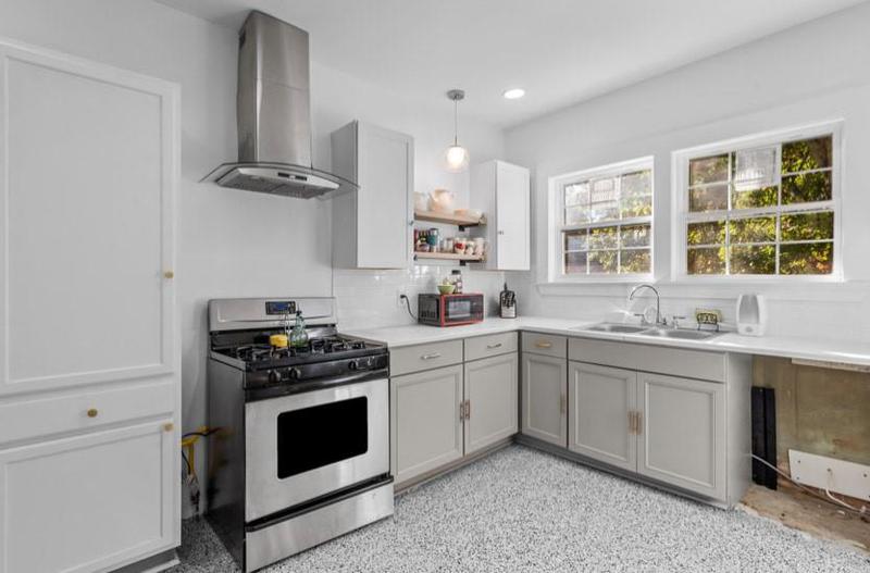 Image for property 3838 Collier Drive, Atlanta, GA 30331