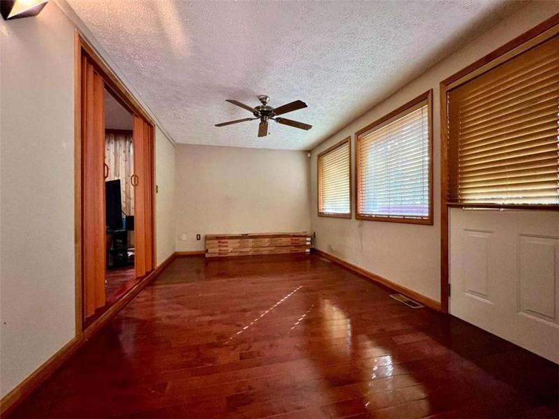 Image for property 25 Dogwood Court, Mcdonough, GA 30252