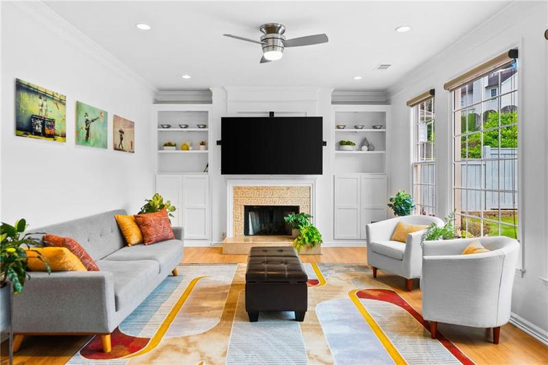Image for property 560 Edgehill Place, Johns Creek, GA 30022