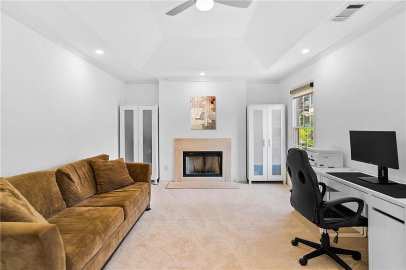 Image for property 560 Edgehill Place, Johns Creek, GA 30022